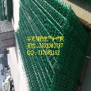 []浸塑草绿色护栏网网片