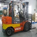 叉车