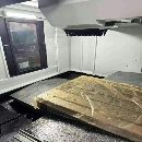 仓库到货国盛1680立式加工中心：工作台，三轴行程X-16.