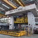 在位出售：济南二机产，四点数控多连杆压力机2000吨，.