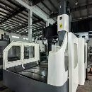 浙江华特3026门龙加工中心两线一硬导轨.发那科0i-MF系.