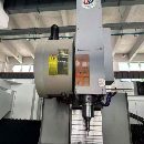 出售虹光伟业VMC-2500同款两台、丝杆传动精度更好三菱.
