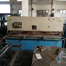 []低价出售6乘3.2米剪板机，100吨乘3.2米折弯机