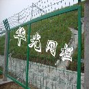 []雅安护栏网厂、报价生产一条龙