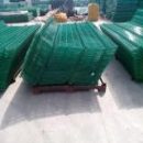 []双边丝护栏网，高速公路封闭网，工矿学校花园围栏网，飞机场防护